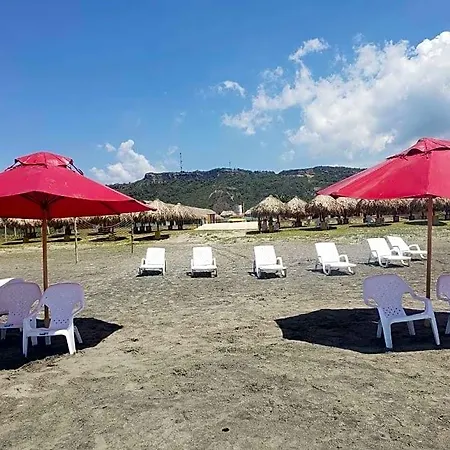 Arena Hotel 4*